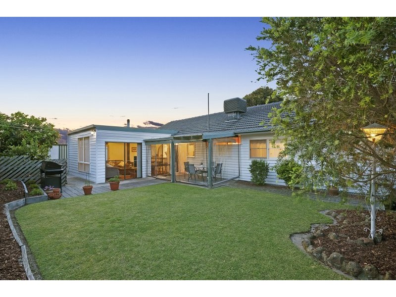 17 Edith Street, Mordialloc VIC 3195