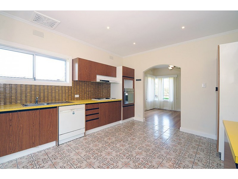 35 Station Street, Aspendale VIC 3195