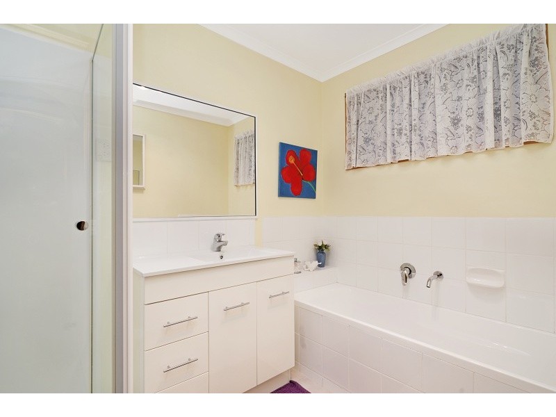 8 Jones Court, Aspendale Gardens VIC 3195