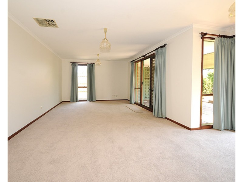 12 Denahy Court, Aspendale Gardens VIC 3195