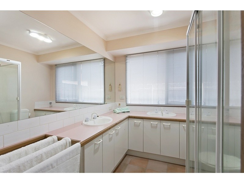 70 Kearney Drive, Aspendale Gardens VIC 3195