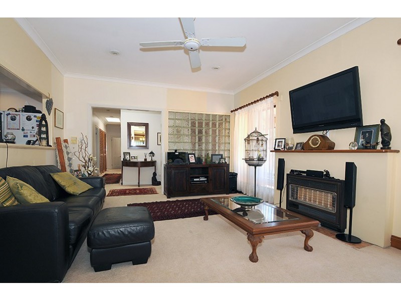 81 Davey Street, Parkdale VIC 3195