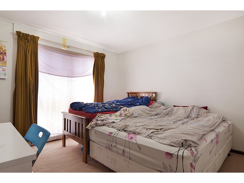 2/15 Close Avenue, Dandenong VIC 3175