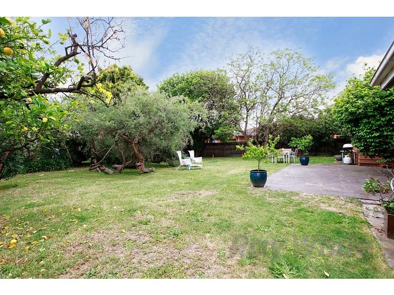 126 Como Parade West, Parkdale VIC 3195