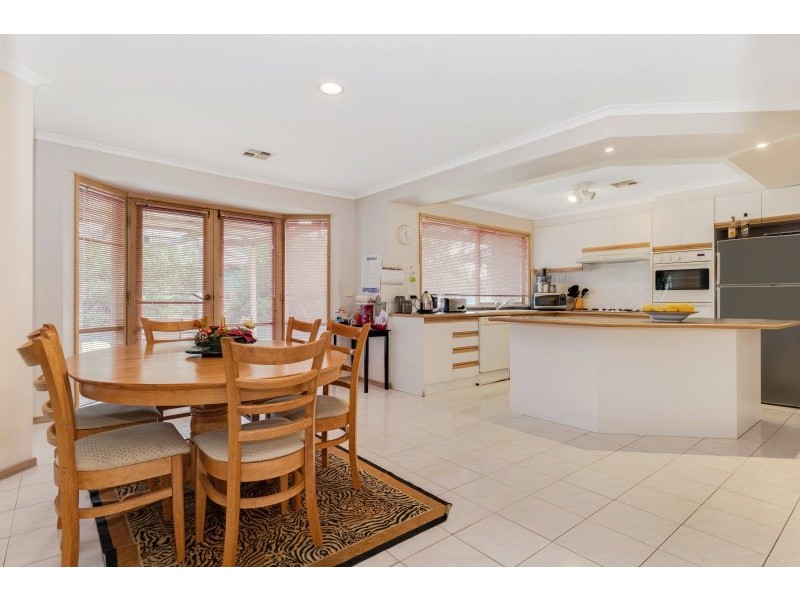 26 Lance close, Aspendale Gardens VIC 3195