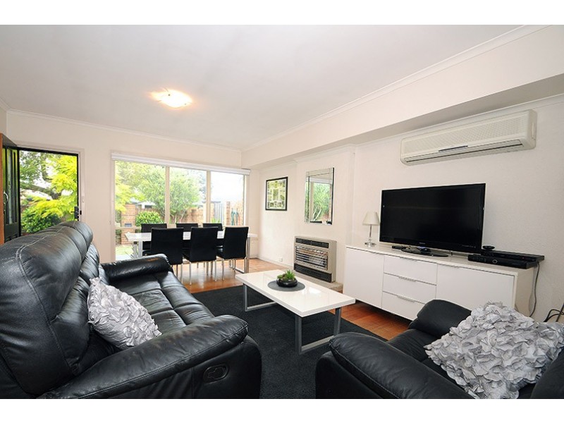 16 Alma Road, Parkdale VIC 3195