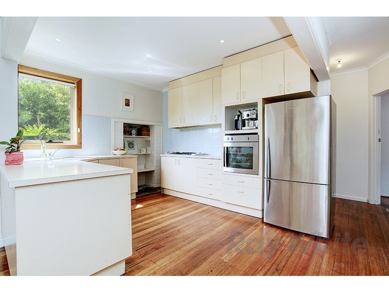 39 Volitans Avenue, Mount Eliza VIC 3930