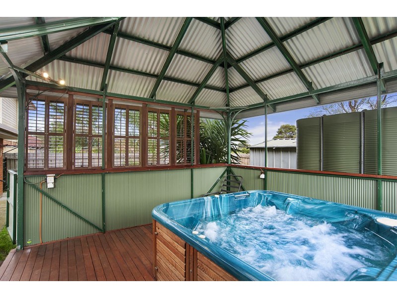 52 Kearney Drive, Aspendale Gardens VIC 3195