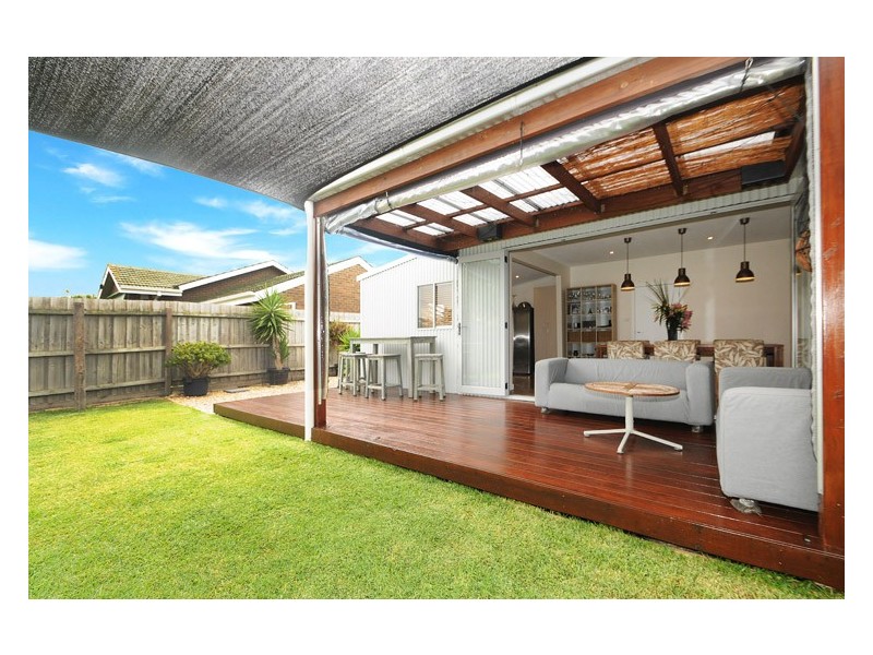 5 Crown Avenue, Mordialloc VIC 3195