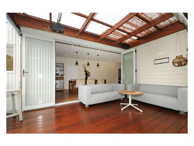 5 Crown Avenue, Mordialloc VIC 3195