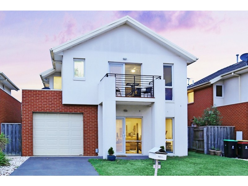 12 Piping Lane, Mordialloc VIC 3195