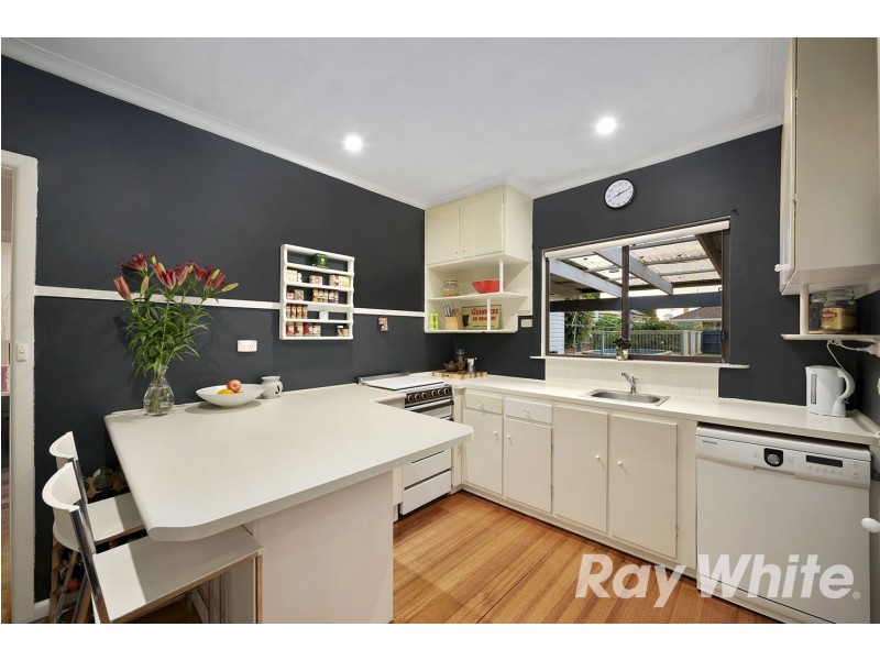 16 Parsons street, Mordialloc VIC 3195