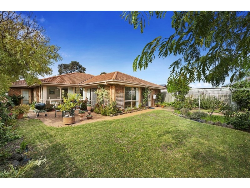 4 Narelle Drive, Aspendale Gardens VIC 3195