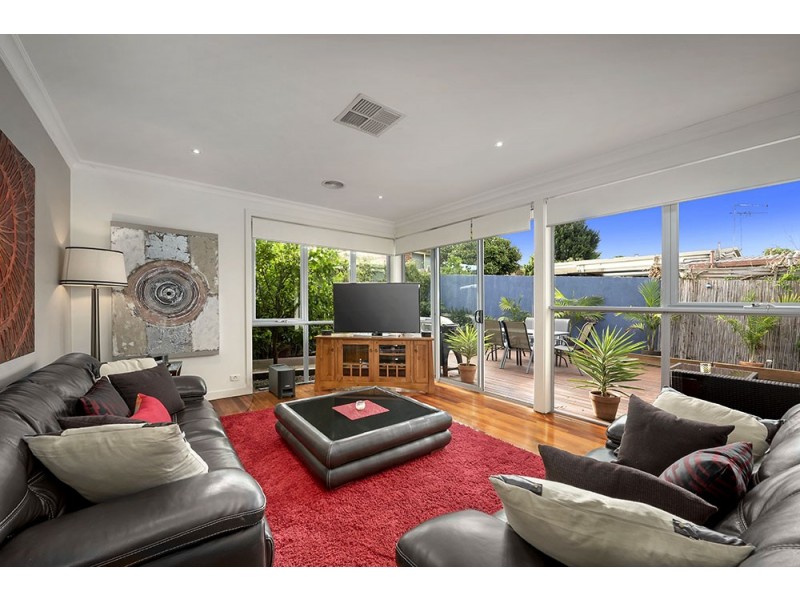 15A Mac Crescent, Parkdale VIC 3195