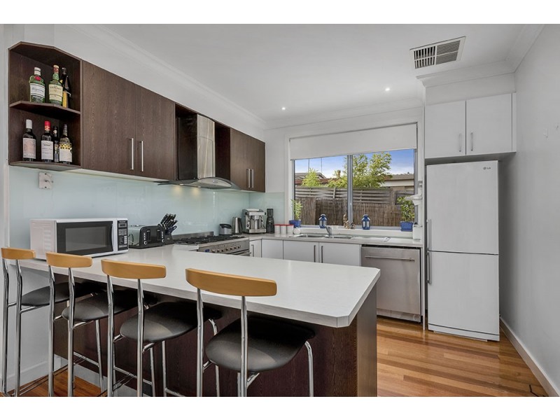 15A Mac Crescent, Parkdale VIC 3195