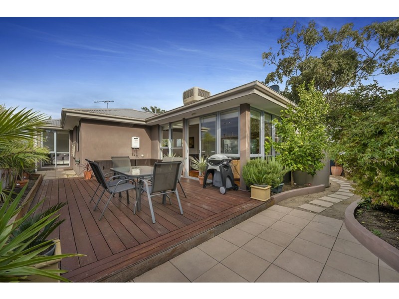 15A Mac Crescent, Parkdale VIC 3195