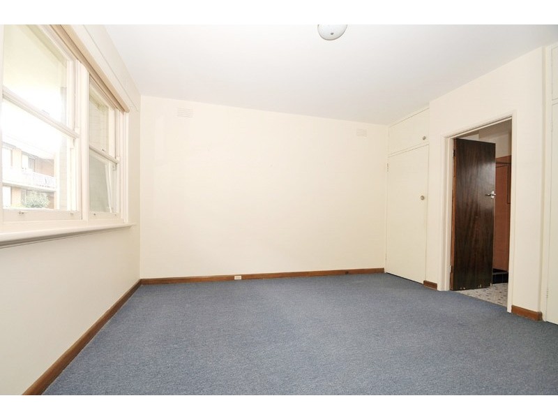 4/42 Princes Highway, Dandenong VIC 3175