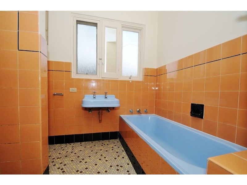 4/42 Princes Highway, Dandenong VIC 3175