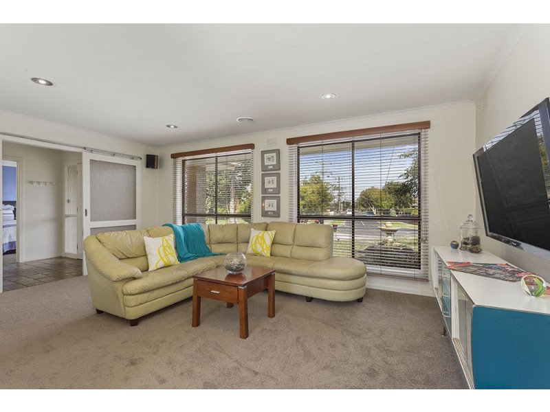 9 Jodi Street, Cheltenham VIC 3192