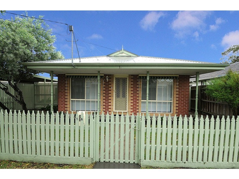 1a Munro Avenue, Edithvale VIC 3196