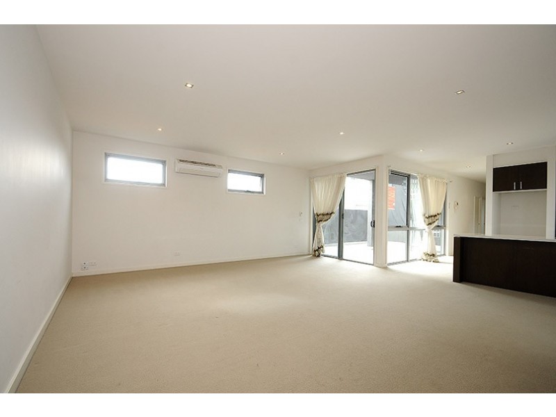 2/115B Nepean Highway, Aspendale VIC 3195