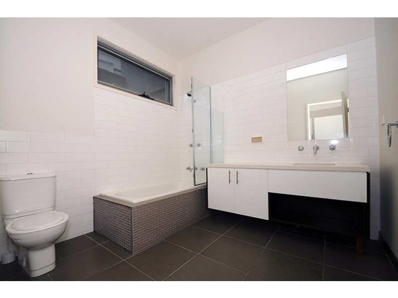 2/115B Nepean Highway, Aspendale VIC 3195