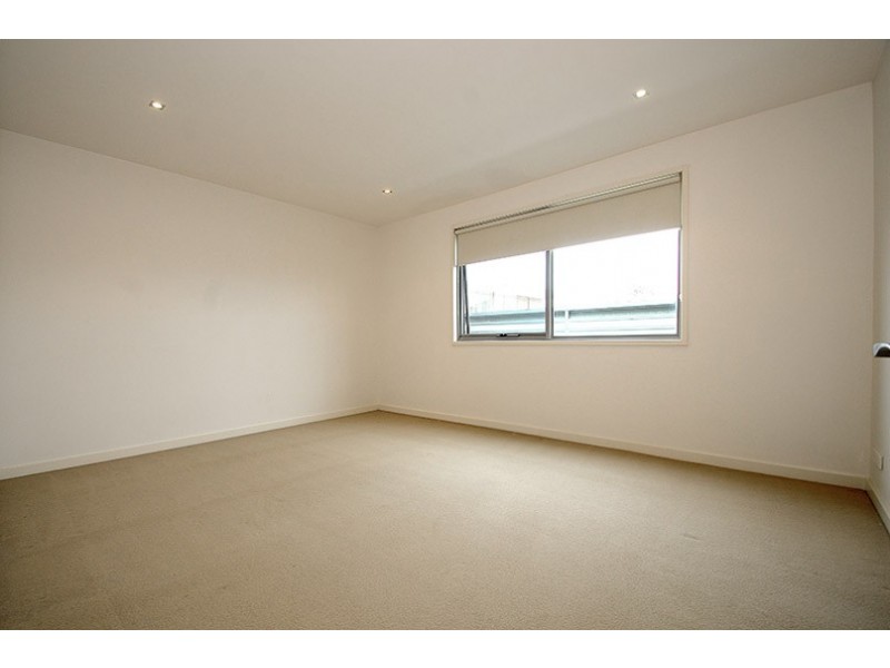 2/115B Nepean Highway, Aspendale VIC 3195