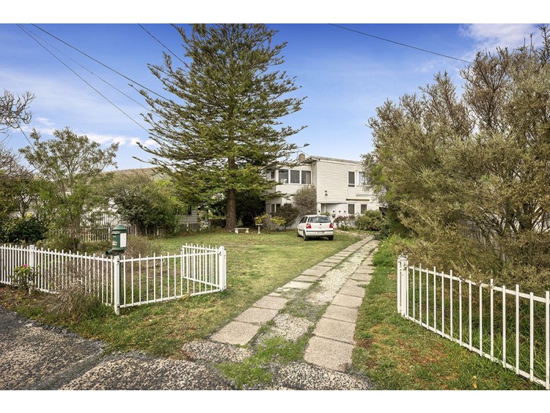 16 Ruvina Street, Aspendale VIC 3195