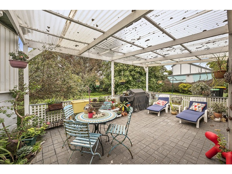 16 Ruvina Street, Aspendale VIC 3195