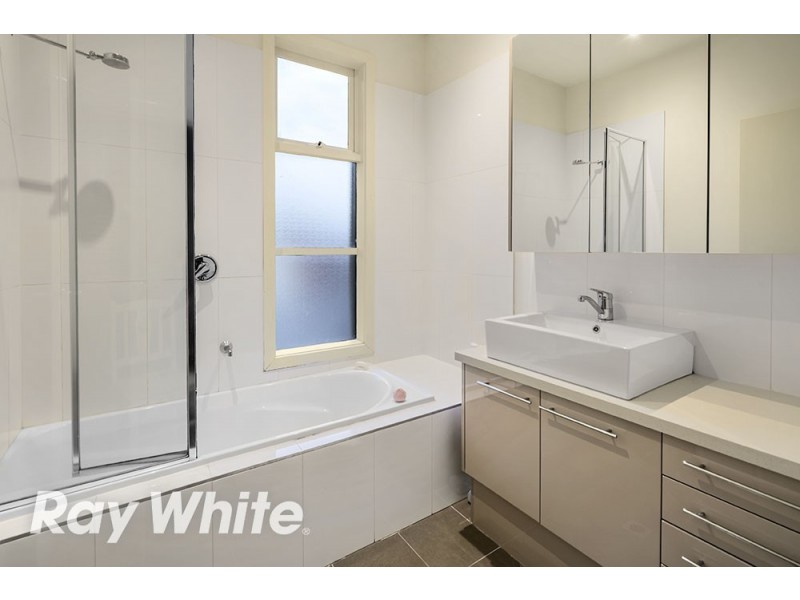 3/9-11 Manikato Avenue, Mordialloc VIC 3195