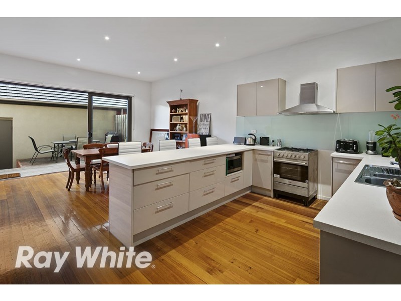 4/9-11 Manikato Avenue, Mordialloc VIC 3195