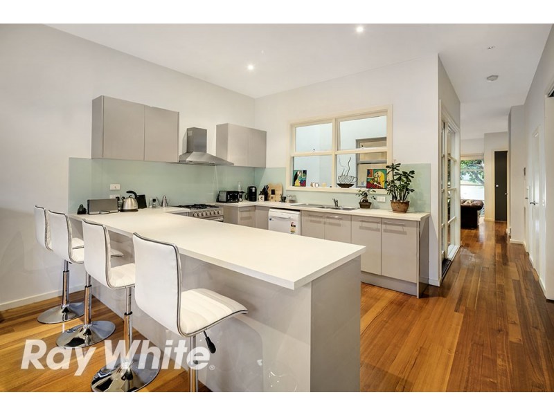 4/9-11 Manikato Avenue, Mordialloc VIC 3195