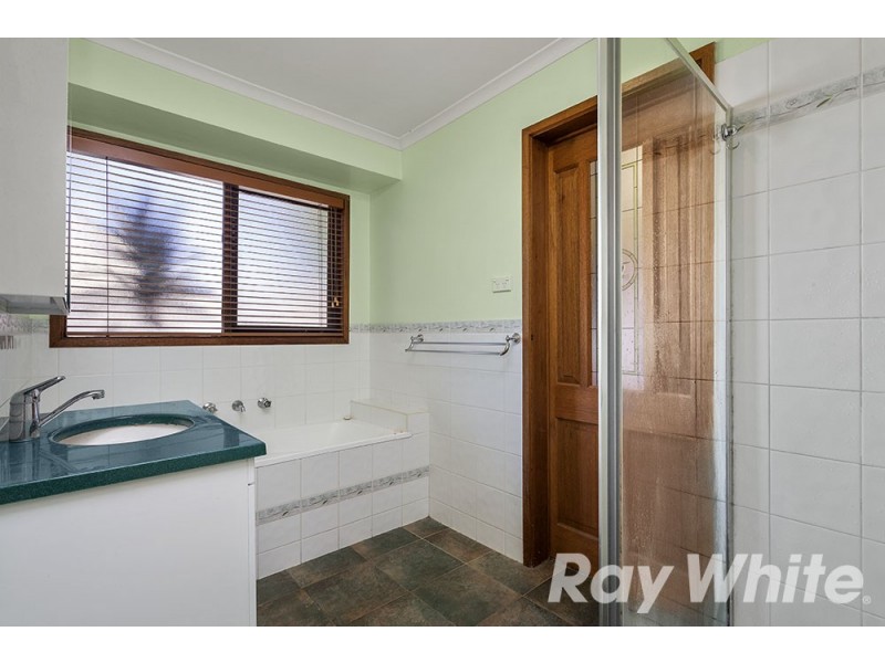 14 Longbeach Close, Aspendale VIC 3195
