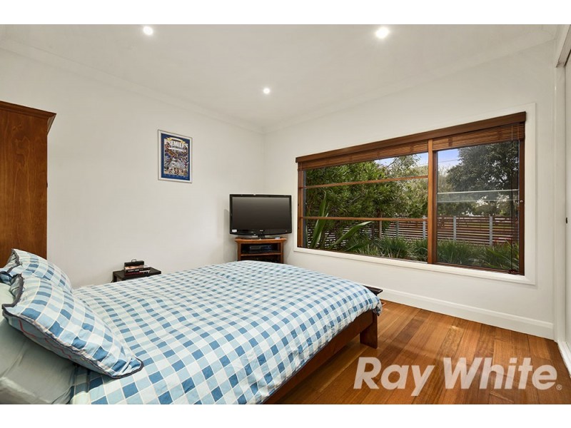 67 McDonald Street, Mordialloc VIC 3195