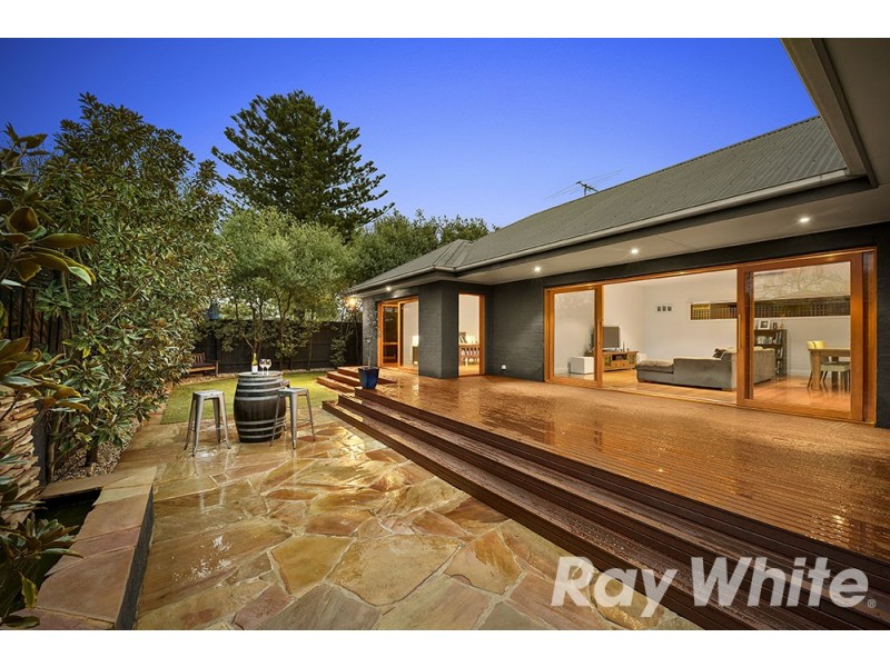 67 McDonald Street, Mordialloc VIC 3195