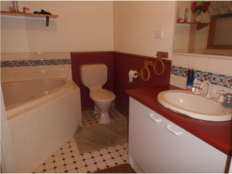 10 Avery Court, Narre Warren VIC 3805