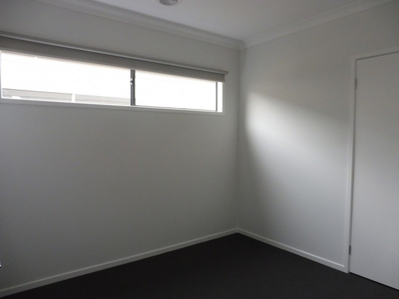 31 Grandvista Crescent, Cranbourne West VIC 3977