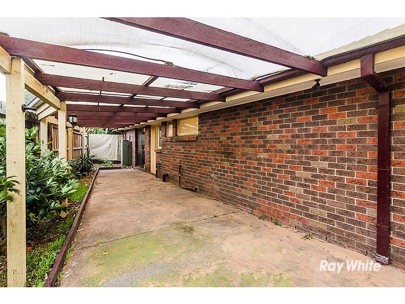 12 Flinders Court, Cranbourne North VIC 3977