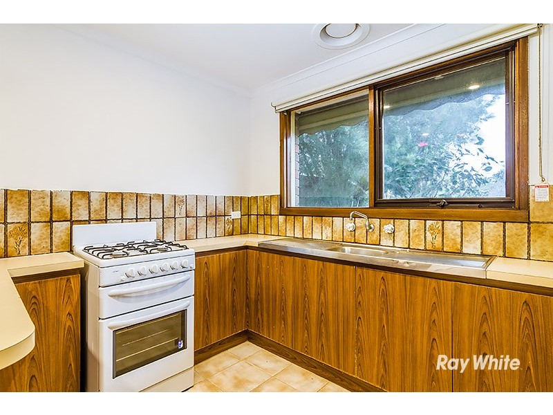 12 Flinders Court, Cranbourne North VIC 3977