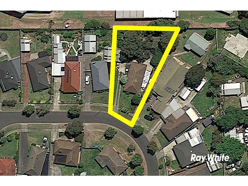 12 Flinders Court, Cranbourne North VIC 3977