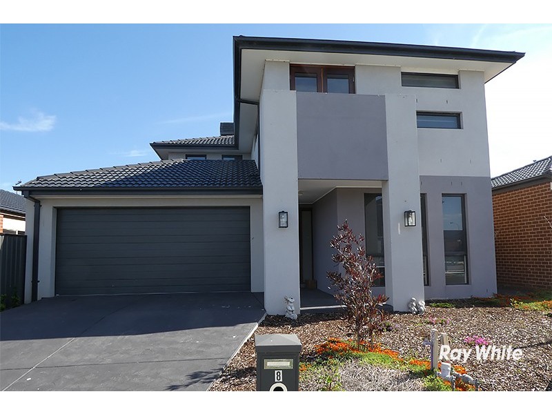 8 Tilia Drive, Cranbourne North VIC 3977