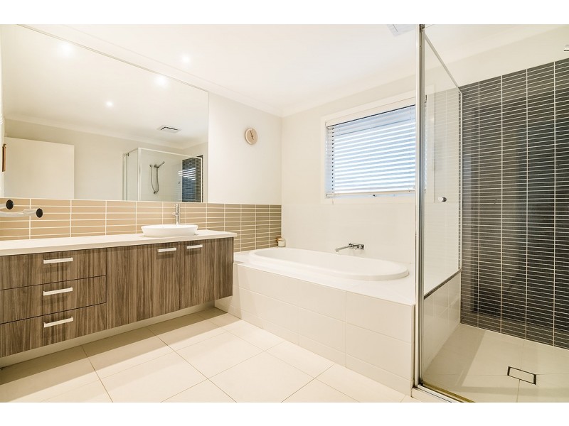117 Marriott Boulevard, Lyndhurst VIC 3975
