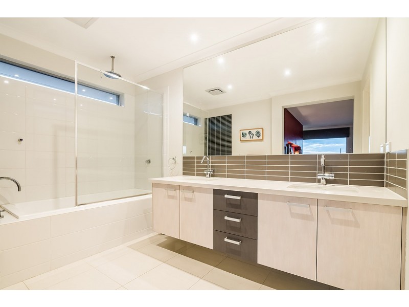 117 Marriott Boulevard, Lyndhurst VIC 3975