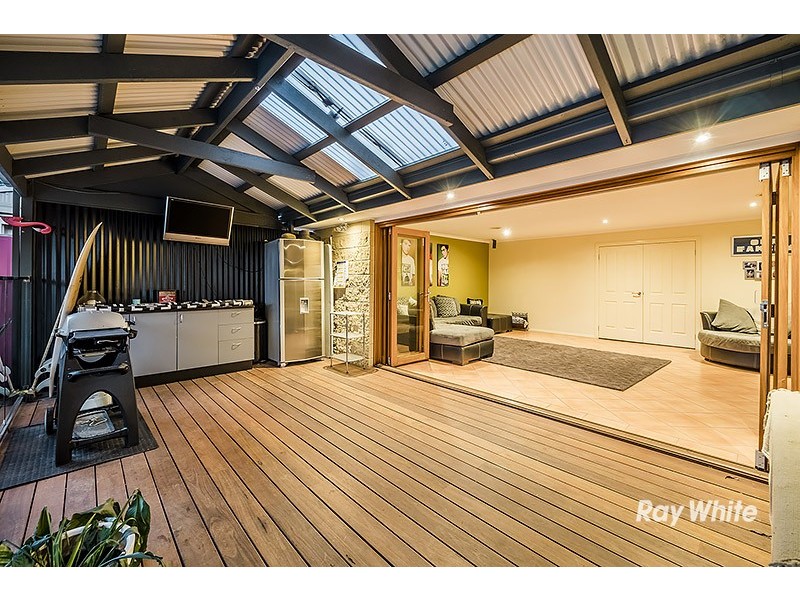 22 Forsyth Court, Cranbourne North VIC 3977