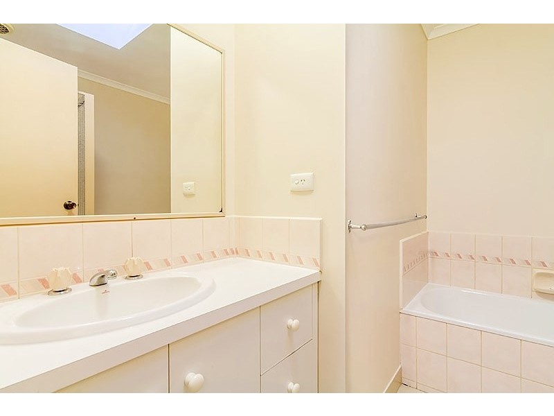 4/7-9 Tucker Street, Cranbourne VIC 3977