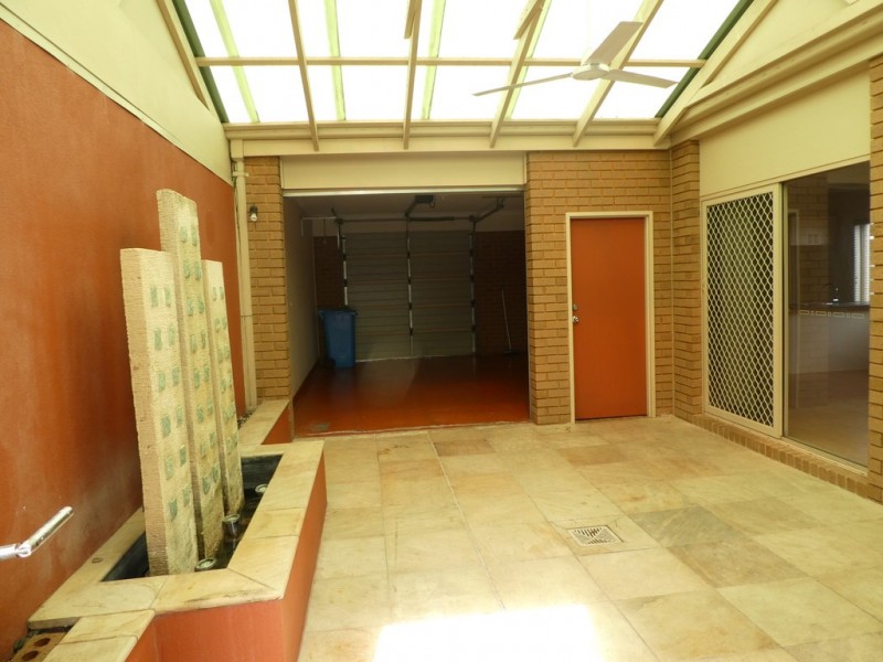 39 Tyrell Place, Berwick VIC 3806