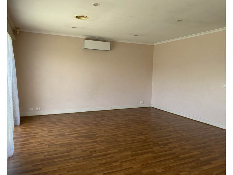 77 Fairhaven Boulevard, Cranbourne West VIC 3977