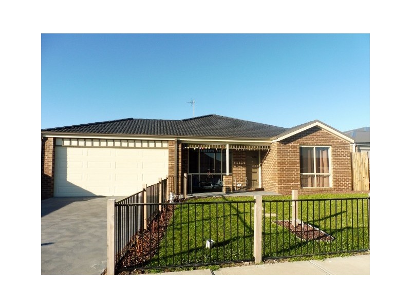 9 Jade Avenue, Koo Wee Rup VIC 3981