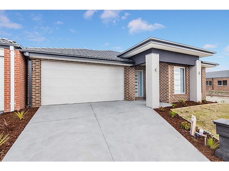 30 Casuarina Road, Officer VIC 3809