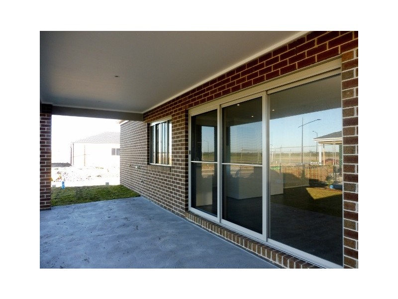 30 Casuarina Road, Officer VIC 3809